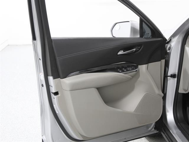 used 2019 Cadillac XT4 car, priced at $19,490