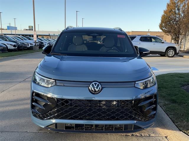 new 2026 Volkswagen Tiguan car, priced at $41,645