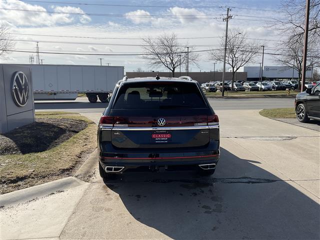new 2025 Volkswagen Atlas car, priced at $54,193