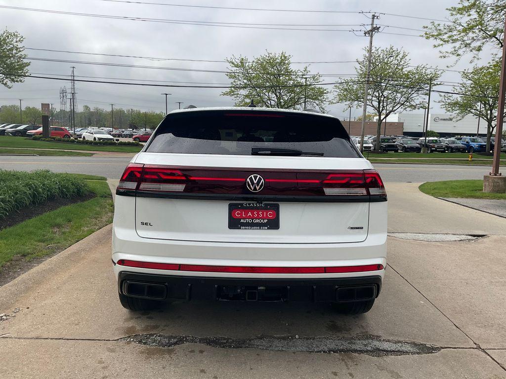 new 2025 Volkswagen Atlas Cross Sport car, priced at $50,417