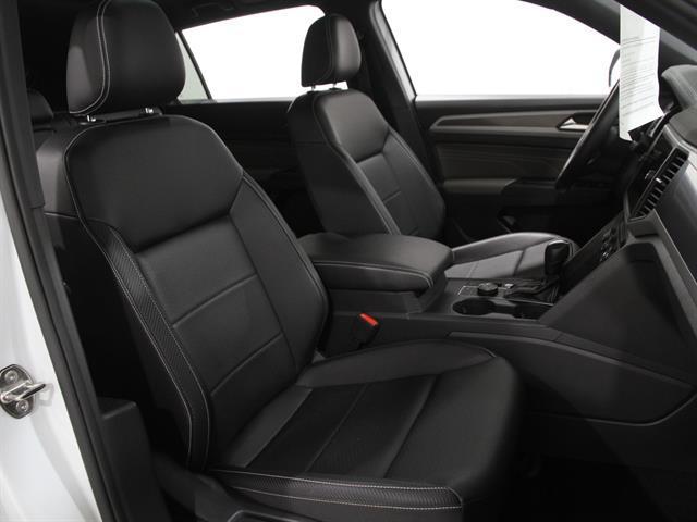 used 2021 Volkswagen Atlas Cross Sport car