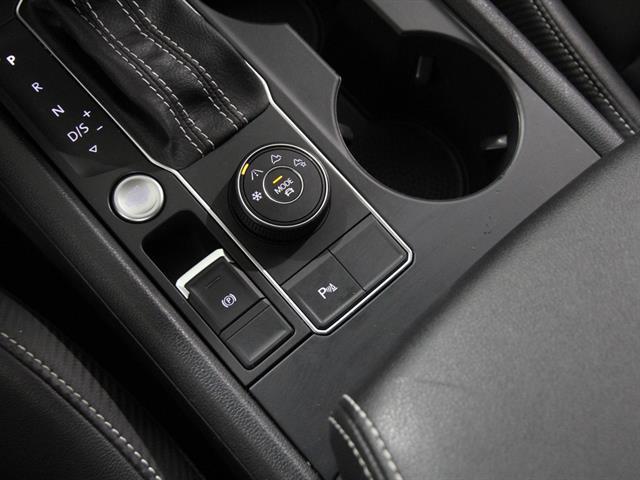 used 2021 Volkswagen Atlas Cross Sport car