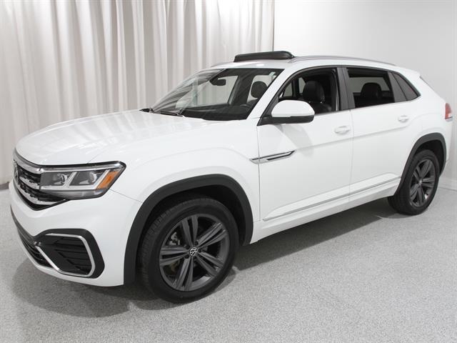 used 2021 Volkswagen Atlas Cross Sport car