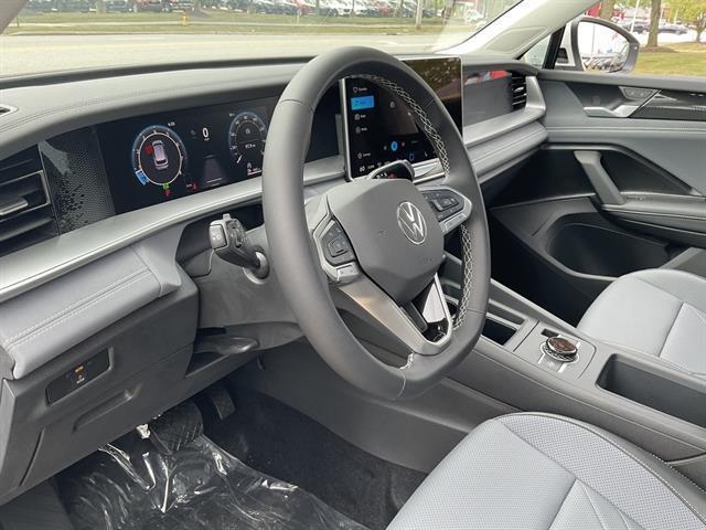 new 2025 Volkswagen Tiguan car, priced at $37,416