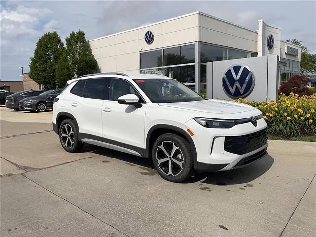 new 2025 Volkswagen Tiguan car, priced at $33,311