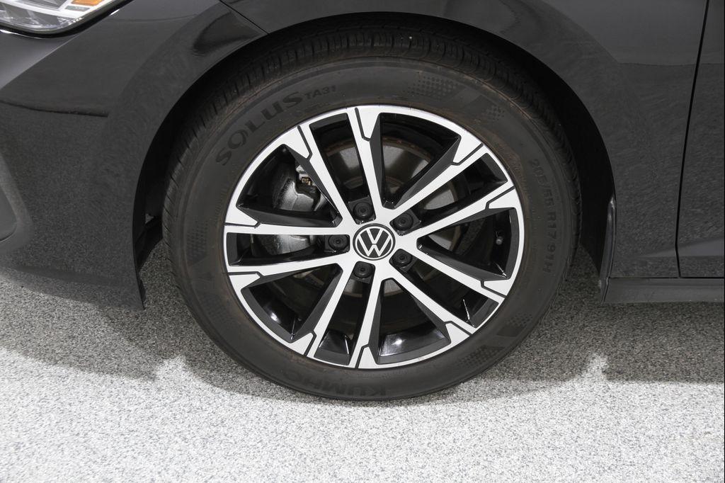 used 2023 Volkswagen Jetta car, priced at $22,595