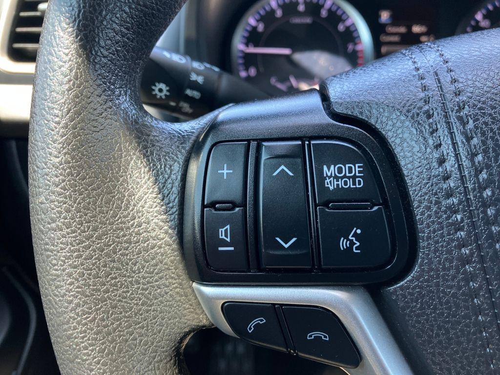 used 2019 Toyota Highlander car, priced at $24,841