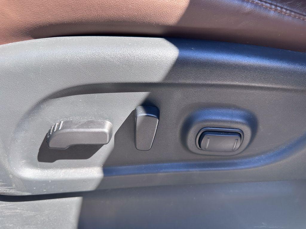 used 2023 Nissan Titan car, priced at $46,777