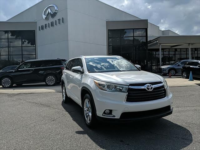 used 2016 Toyota Highlander car, priced at $22,245