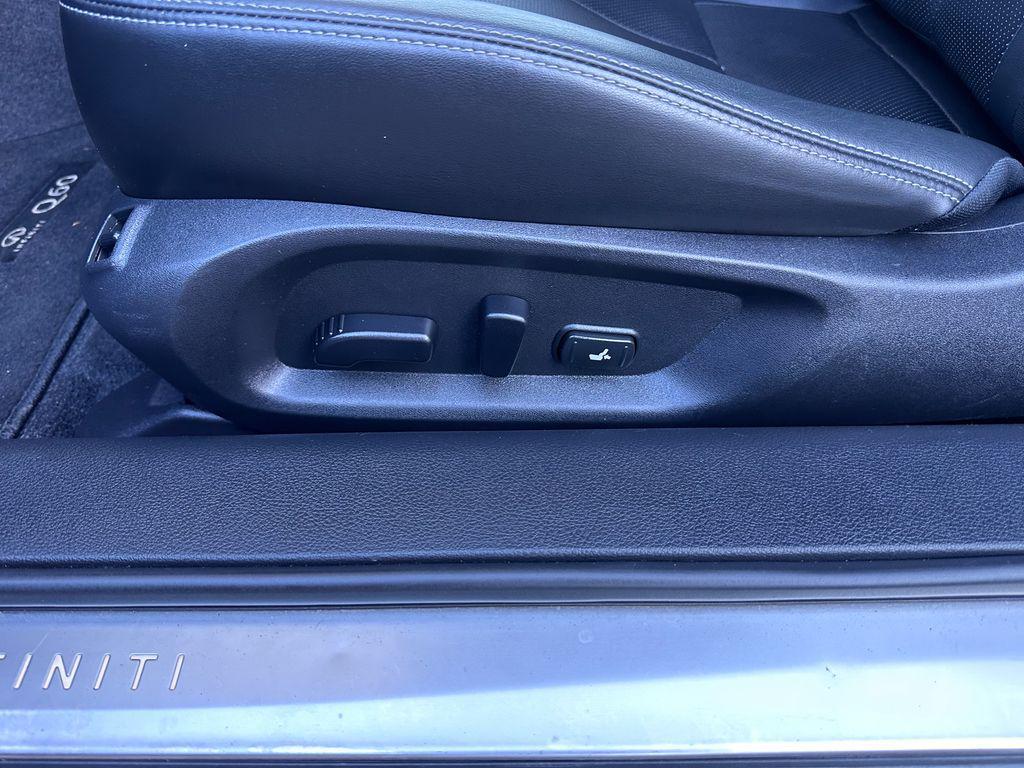 used 2022 INFINITI Q60 car, priced at $37,297