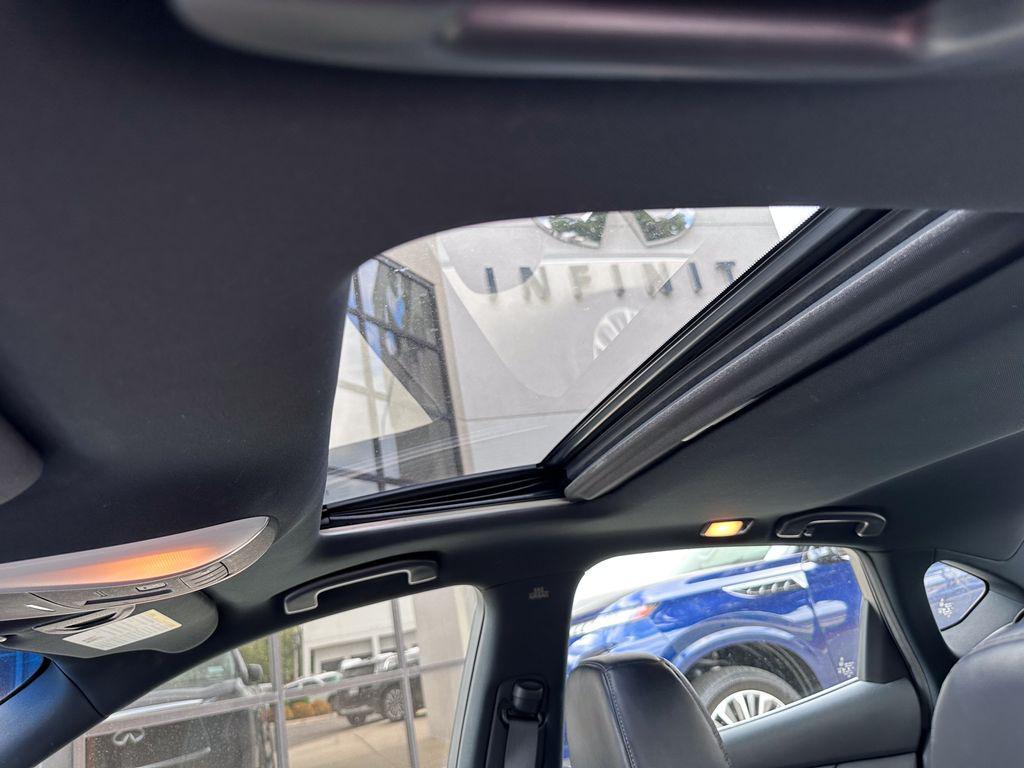 used 2015 INFINITI Q70 car, priced at $13,388