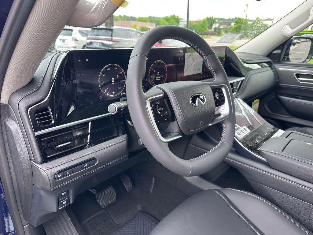 used 2025 INFINITI QX80 car, priced at $74,790