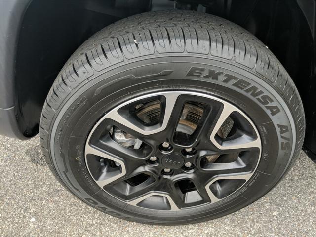 used 2020 Jeep Compass car, priced at $22,121