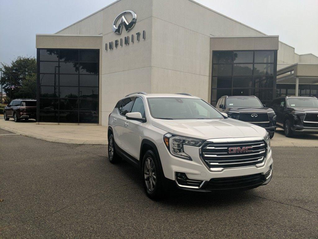 used 2024 GMC Terrain car, priced at $28,395