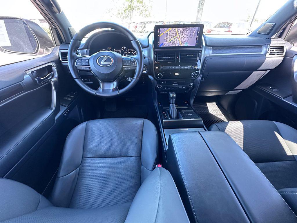 used 2022 Lexus GX 460 car, priced at $56,600