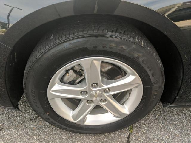 used 2019 Chevrolet Malibu car, priced at $17,470
