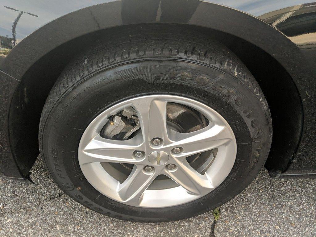 used 2019 Chevrolet Malibu car, priced at $15,368