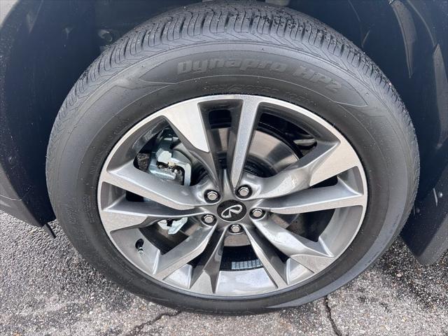 new 2025 INFINITI QX60 car, priced at $58,170