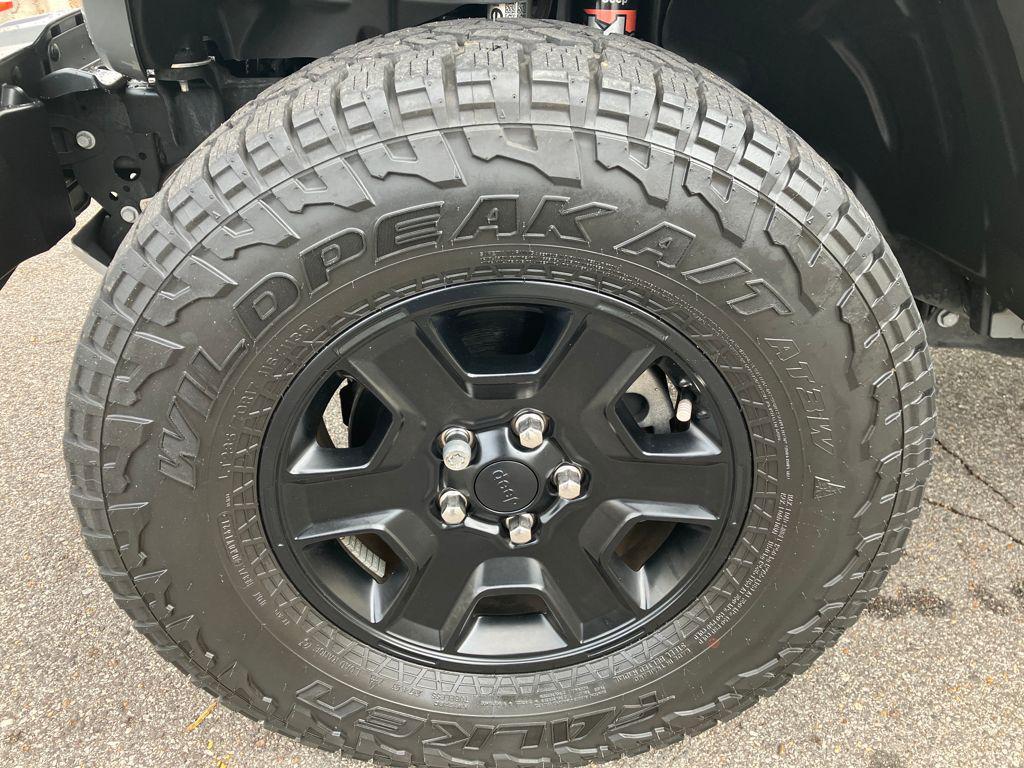 used 2021 Jeep Gladiator car, priced at $44,713