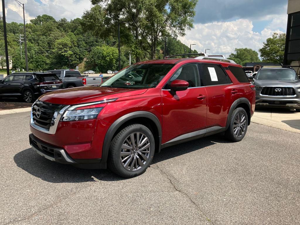used 2023 Nissan Pathfinder car, priced at $32,067