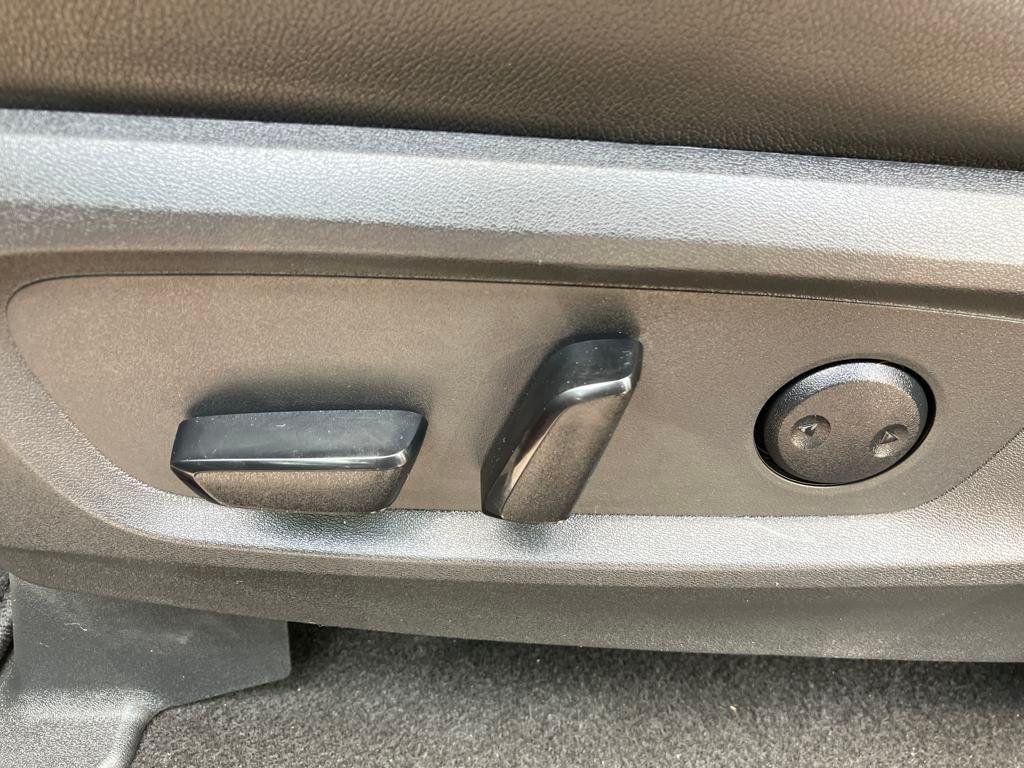 used 2023 Nissan Pathfinder car, priced at $32,067