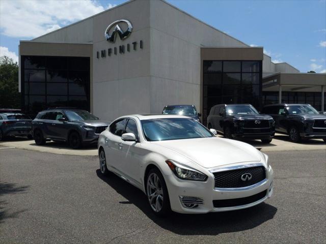 used 2018 INFINITI Q70L car, priced at $22,881