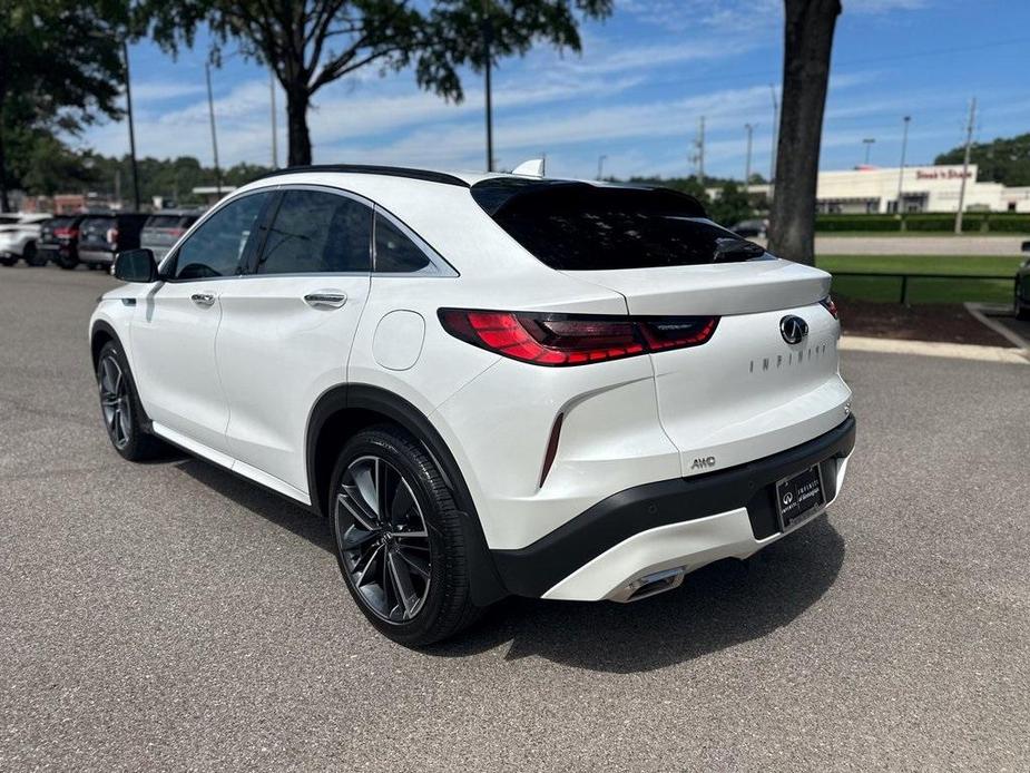 new 2025 INFINITI QX55 car, priced at $54,705