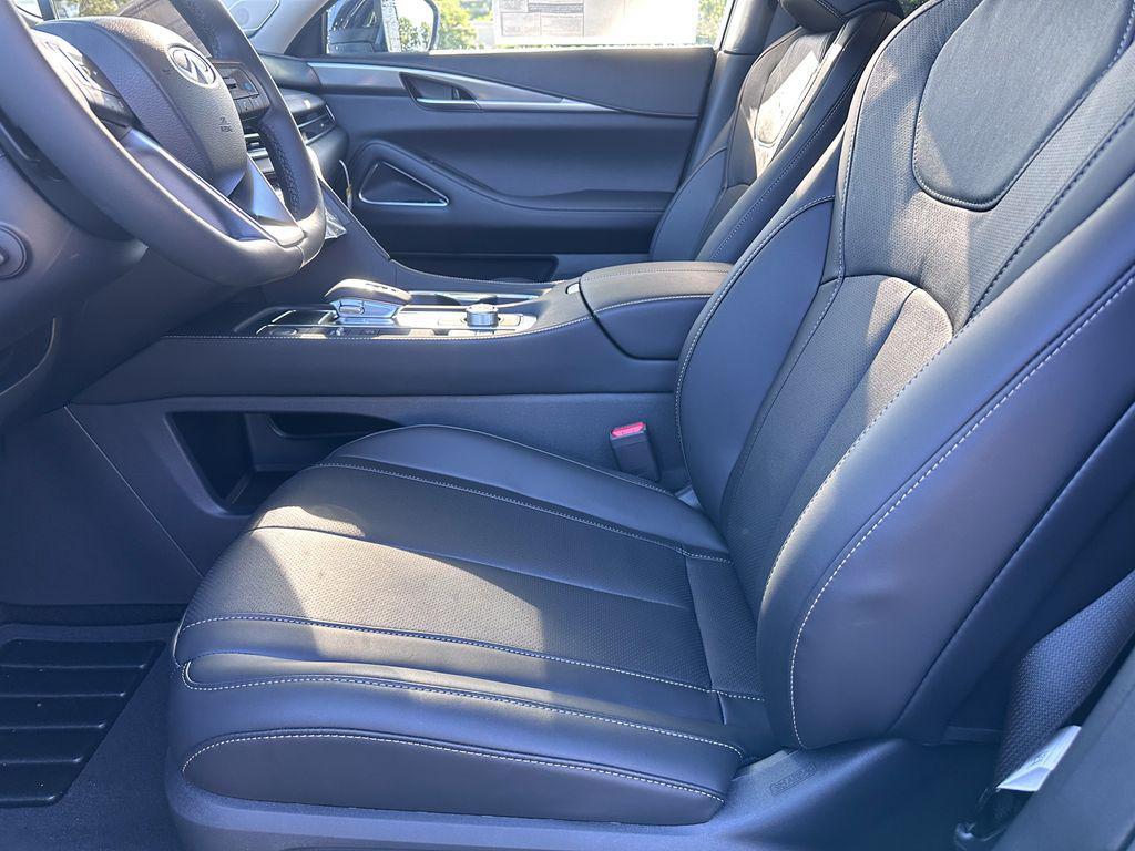 used 2025 INFINITI QX60 car, priced at $48,778