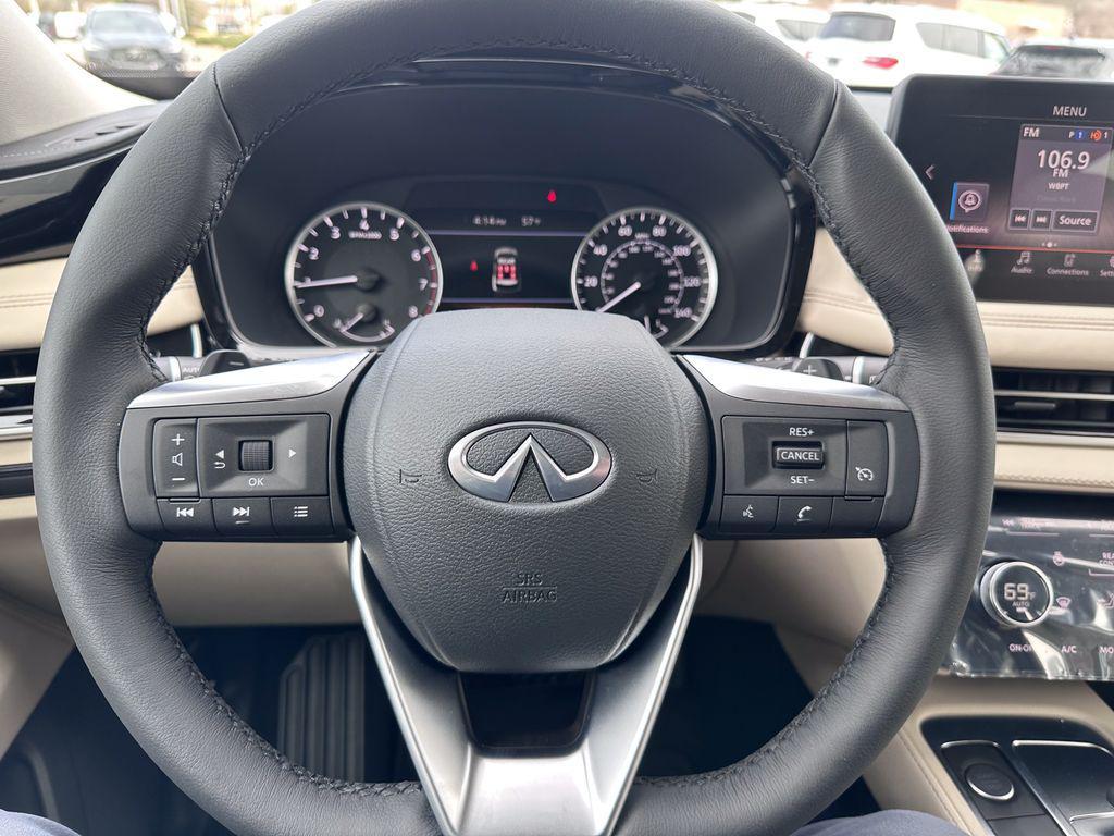 used 2025 INFINITI QX60 car, priced at $43,979