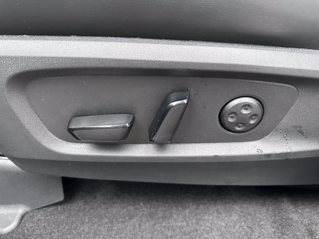 used 2025 INFINITI QX60 car, priced at $42,608