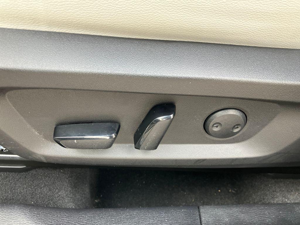 used 2023 Mitsubishi Outlander car, priced at $28,862