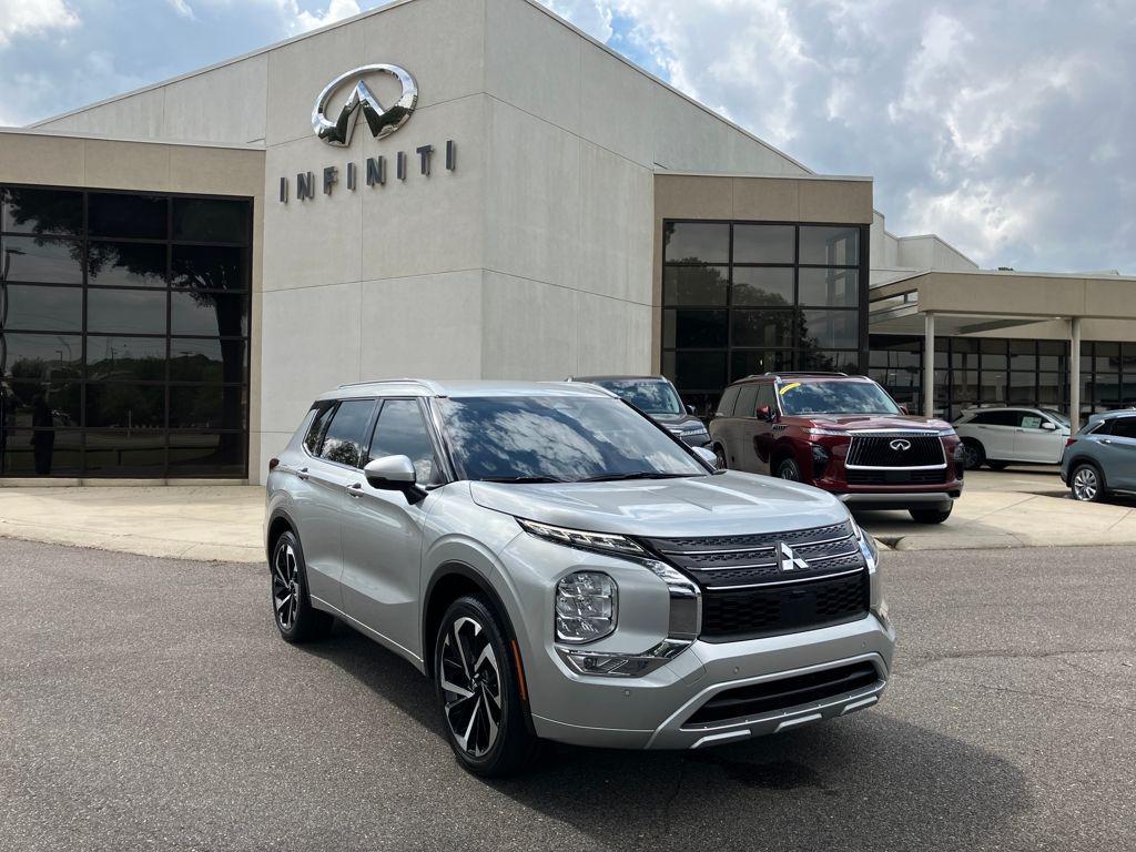 used 2023 Mitsubishi Outlander car, priced at $28,862