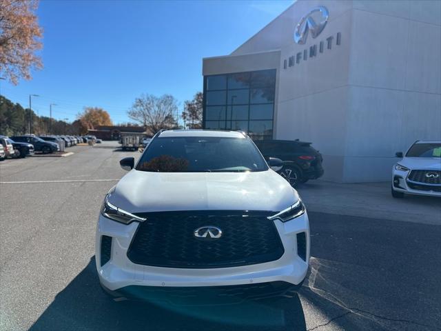 new 2025 INFINITI QX60 car, priced at $62,980