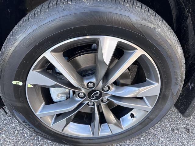 new 2025 INFINITI QX60 car, priced at $59,580