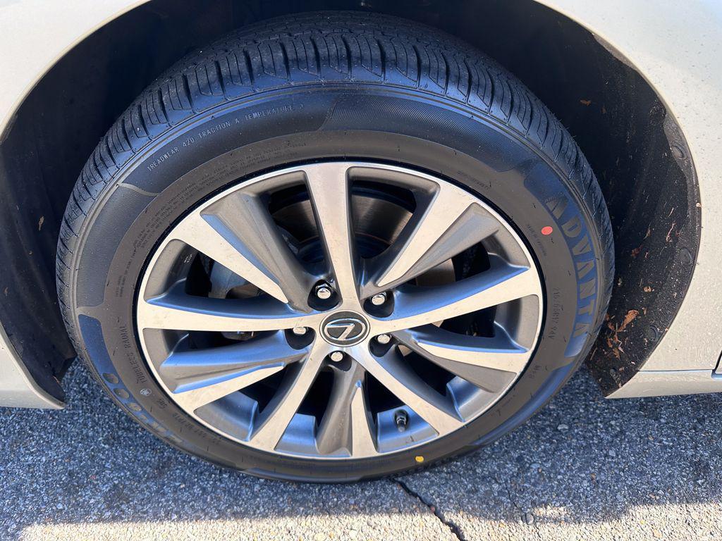 used 2020 Lexus ES 350 car, priced at $21,822