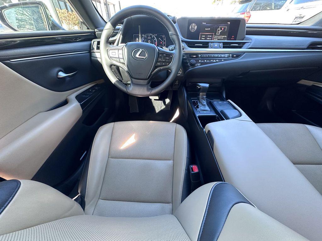 used 2020 Lexus ES 350 car, priced at $21,822