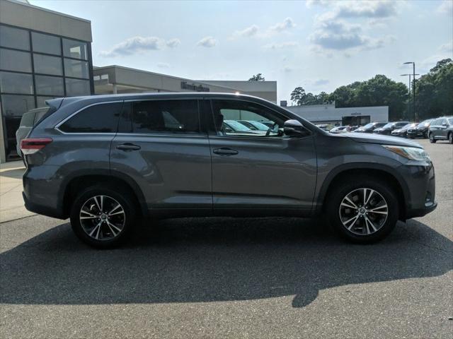 used 2018 Toyota Highlander car, priced at $25,002