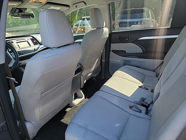 used 2018 Toyota Highlander car, priced at $25,352