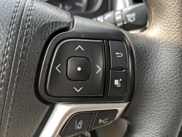 used 2018 Toyota Highlander car, priced at $25,002