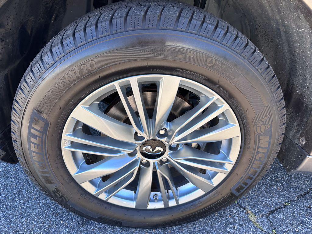 used 2019 INFINITI QX80 car, priced at $28,154