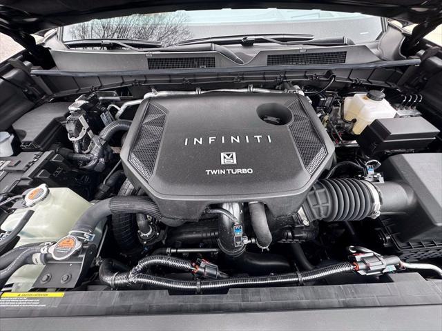 new 2025 INFINITI QX80 car, priced at $98,640