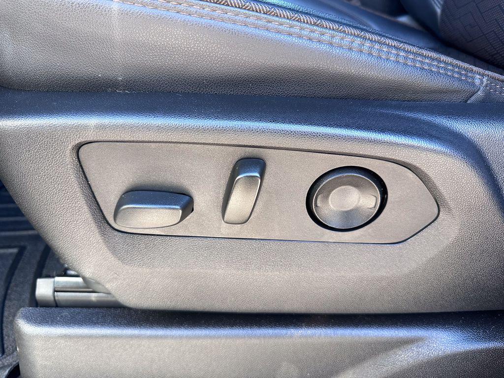 used 2022 Chevrolet Tahoe car, priced at $53,750