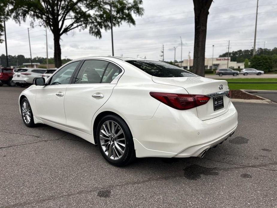 new 2024 INFINITI Q50 car, priced at $45,585