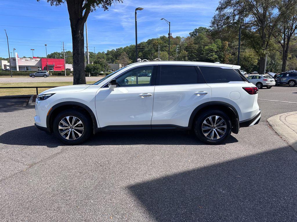 used 2025 INFINITI QX60 car, priced at $40,847