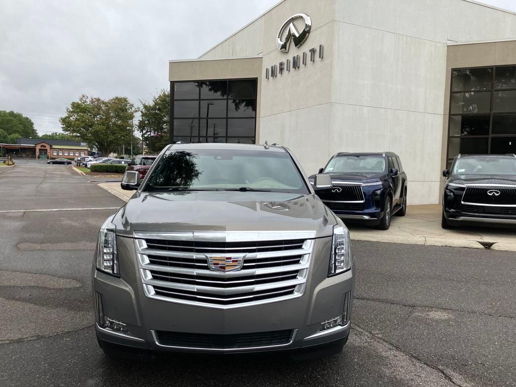 used 2019 Cadillac Escalade car, priced at $34,116