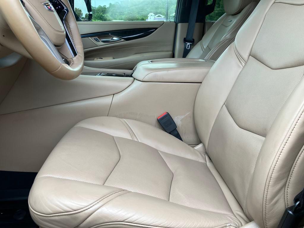 used 2019 Cadillac Escalade car, priced at $34,116