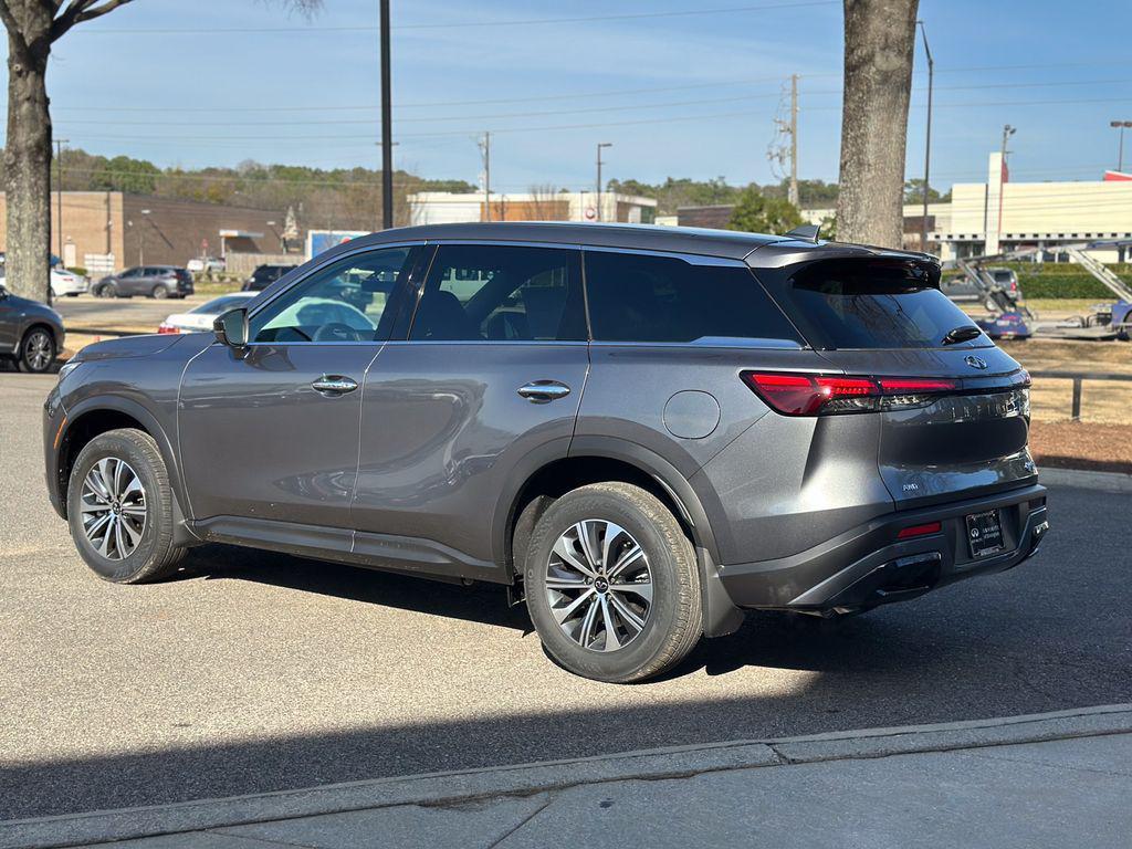 used 2025 INFINITI QX60 car, priced at $42,872