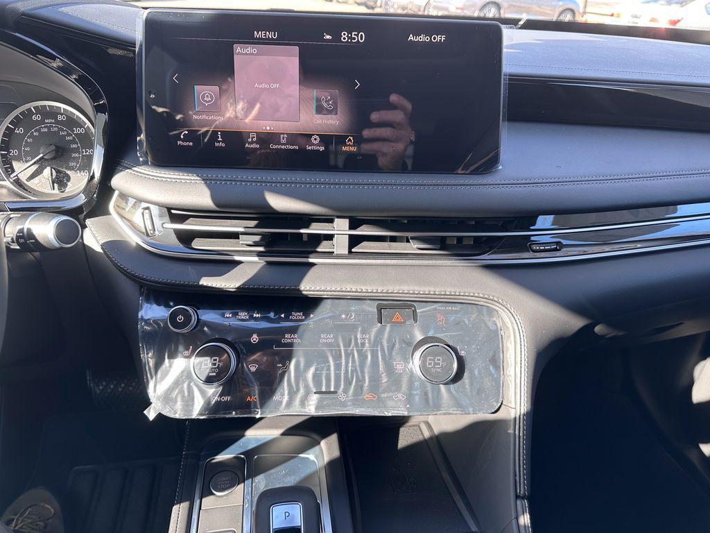 used 2025 INFINITI QX60 car, priced at $42,872