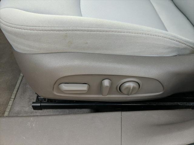 used 2018 Chevrolet Malibu car, priced at $12,112