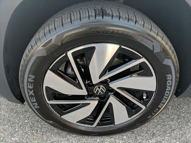 used 2025 Volkswagen Atlas car, priced at $39,825